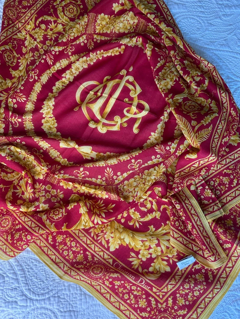 ♥️Vintage Christian Dior Red and Gold Baroque Scarf♥️